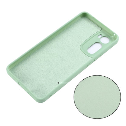 For Motorola Edge 30 Pure Color Liquid Silicone Shockproof Phone Case(Green) - Mobile Accessories by buy2fix | Online Shopping UK | buy2fix